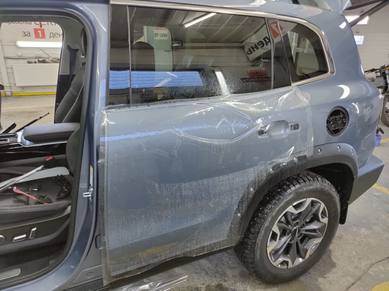 BMW для «своих», Haval для защиты и интрига на пятницу!